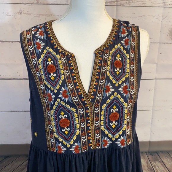 Anthropologie navy blue beaded embroidered Peplum tank size medium - Picture 2 of 10